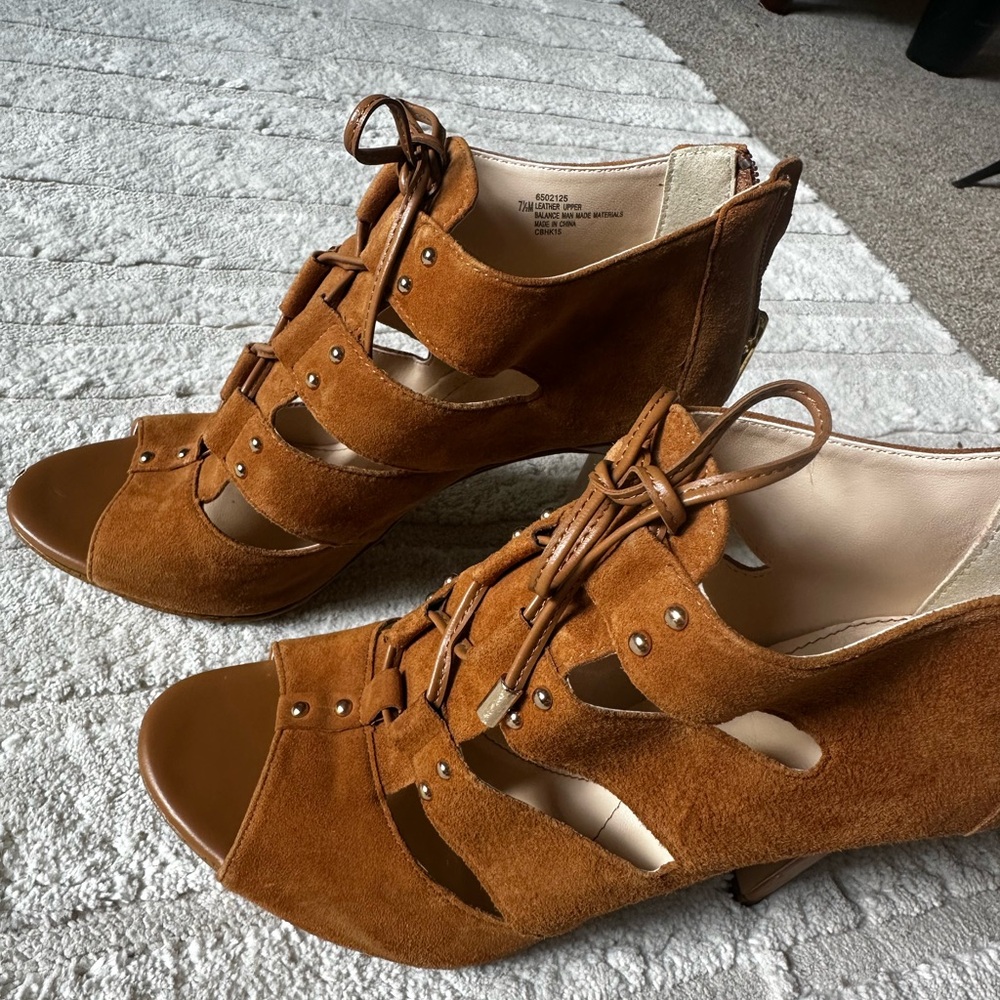 Isola Brown Heeled Sandals with Cut-Out Design